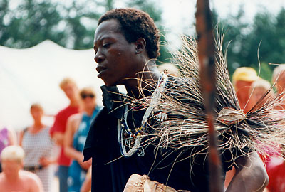 Lubala ved ceremonien på lejren i 1994