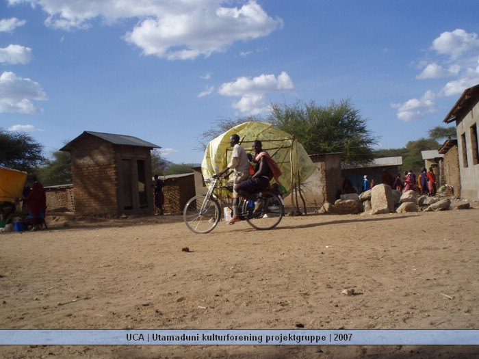 UCA | Utamaduni kulturforening projektgruppe | 2007. Foto nummer Tanzania tur november 2007 043.jpg